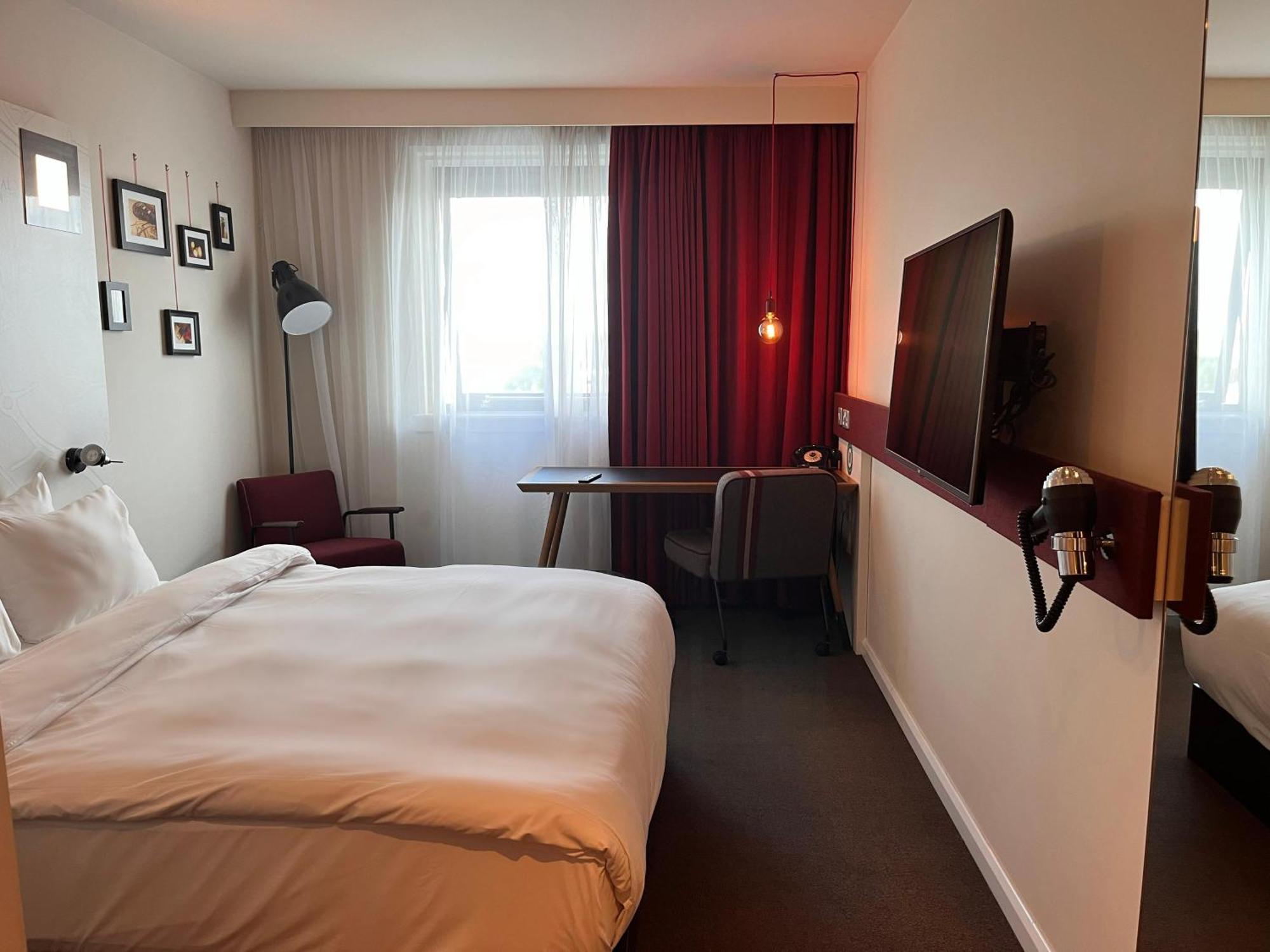 B&B Hotel Derby Luaran gambar