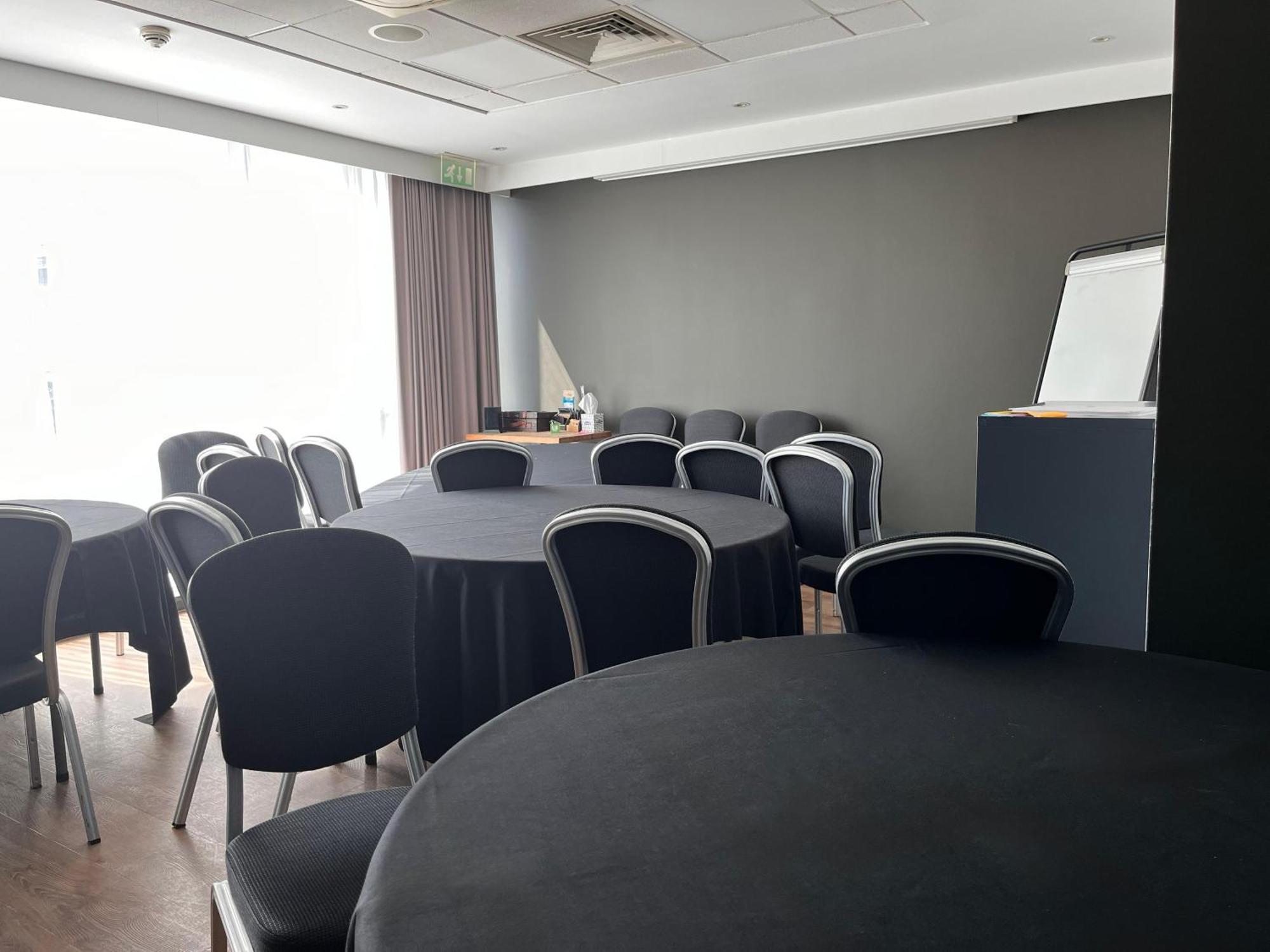 B&B Hotel Derby Luaran gambar
