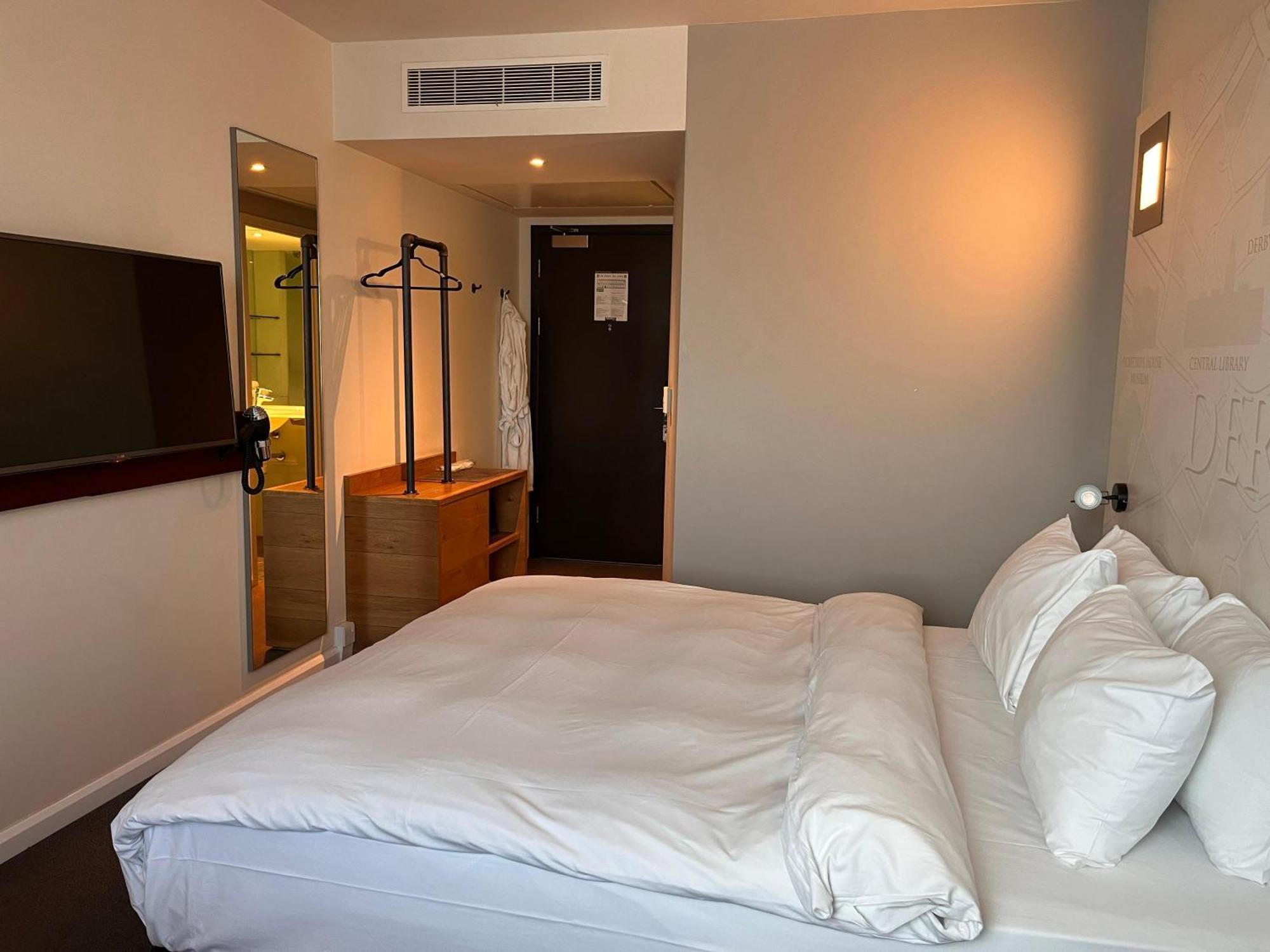 B&B Hotel Derby Luaran gambar